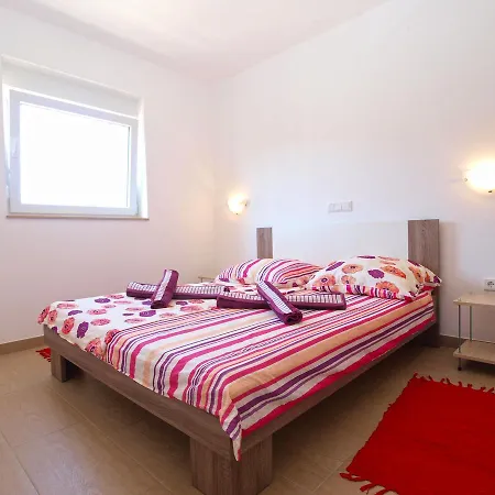 Apartment Biljana 1480 Liznjan