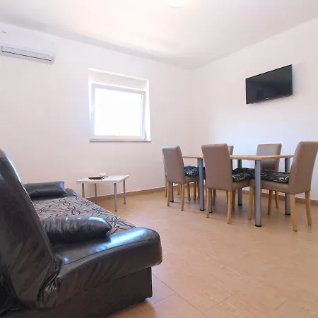 Apartment Biljana 1480 Liznjan