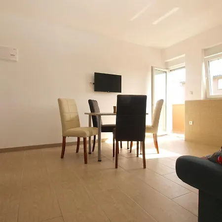 Biljana 1480 Apartment Liznjan