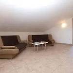 Biljana 1480 Ližnjan